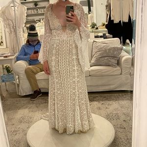 SOLD!! Boho lace Wedding gown bhldn